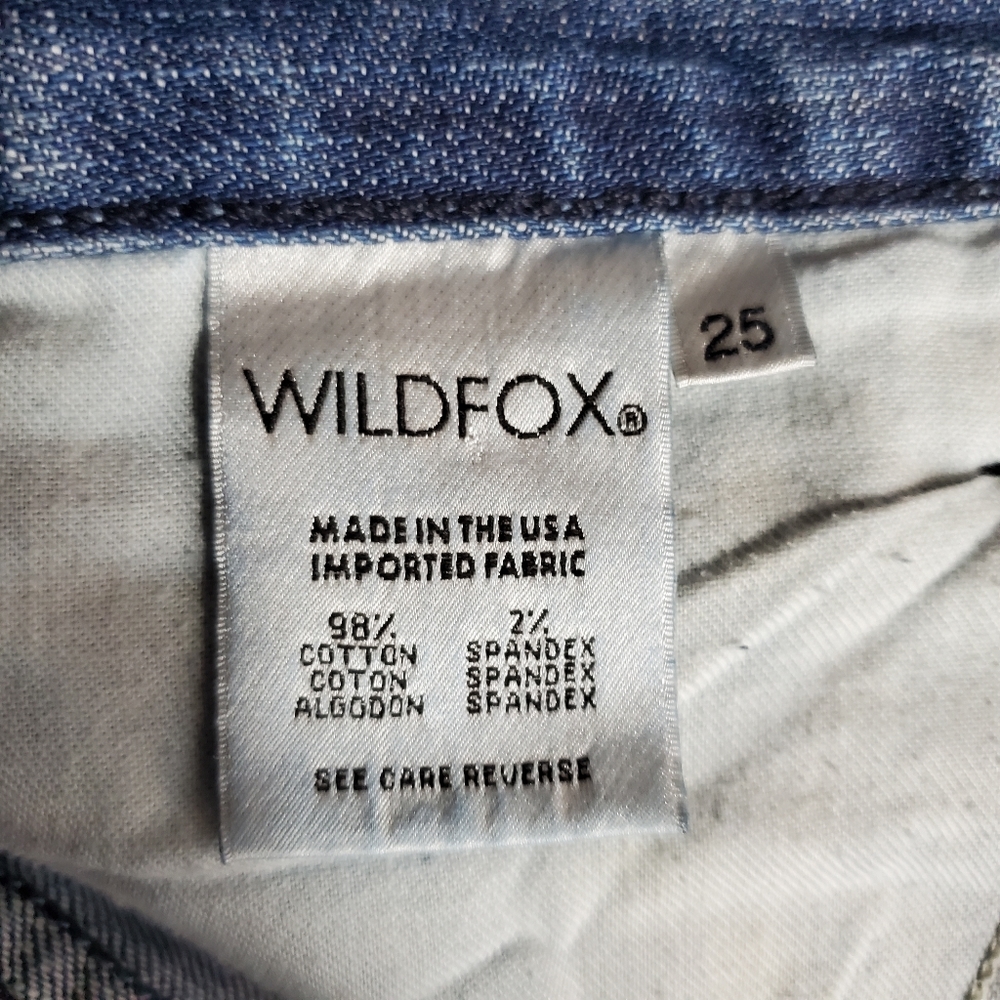 Wildfox Liv Boyfriend Short Distressed Jeans Blue - Picture 9 of 14